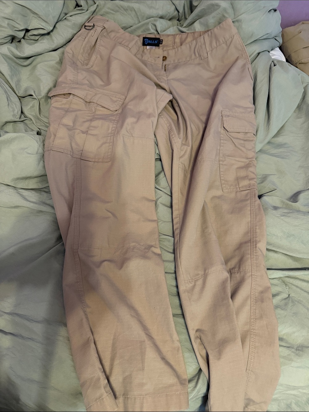 Women's Straight Leg Cargo Pants - Tan